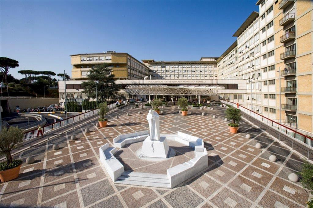 Al Gemelli l’arte diventa terapia