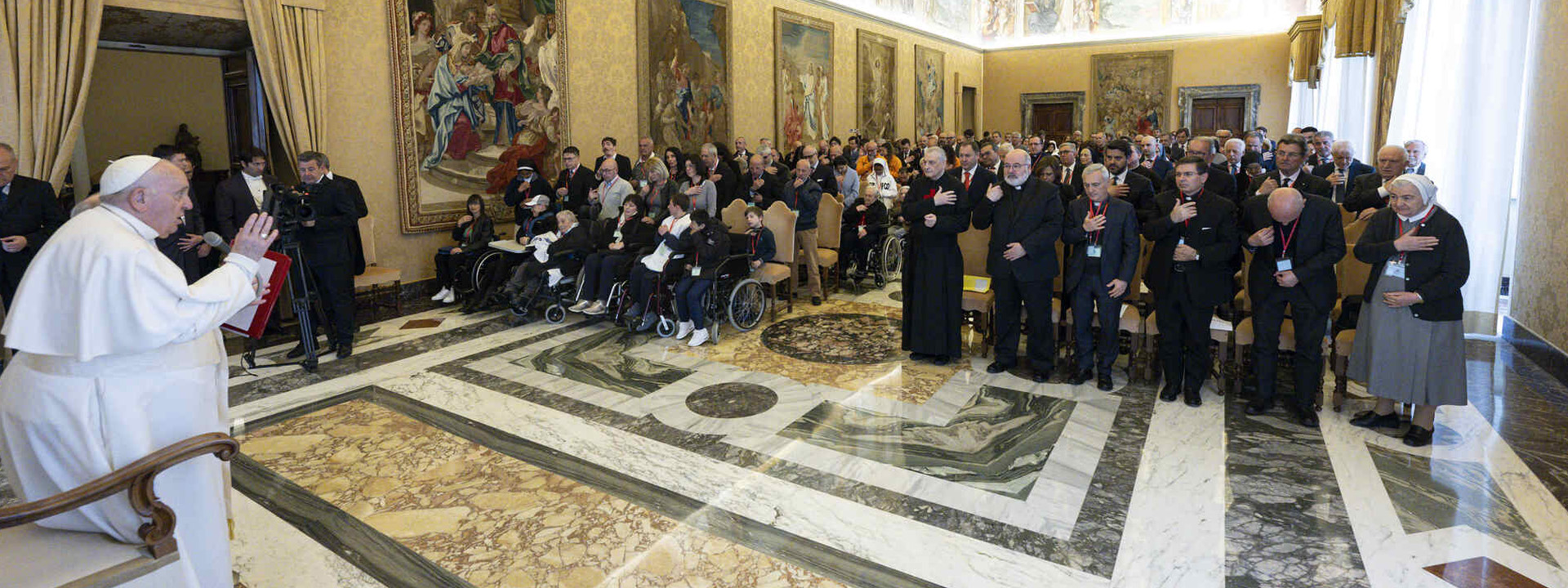 Papa Francesco e l'ARIS: un dialogo di misericordia e solidarietà