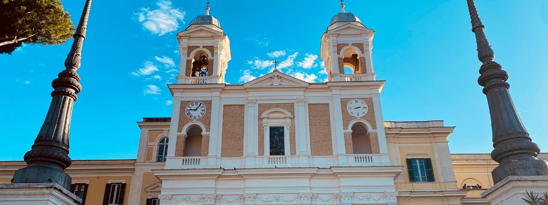 “Panchina rossa” alla Cattolica contro la violenza sulle donne